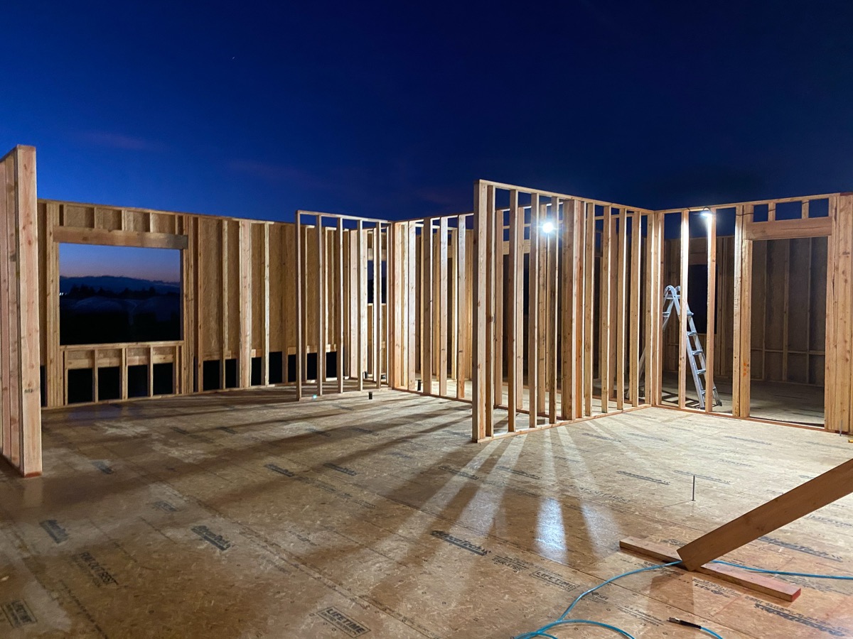 Home building and framing in Hollister by D One Builders